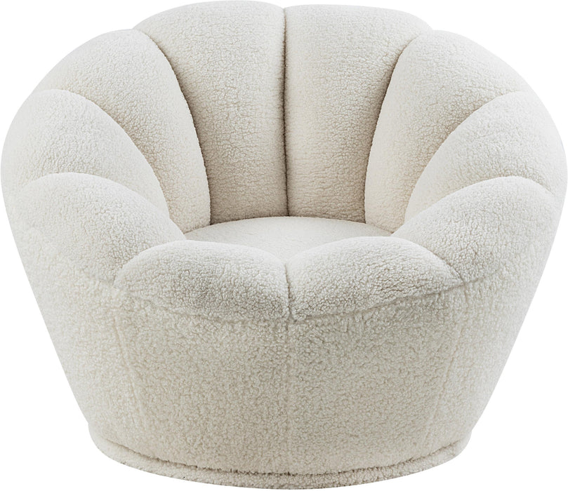 Dream White Faux Sheepskin Fur Accent Chair - D&N Furniture (PA)